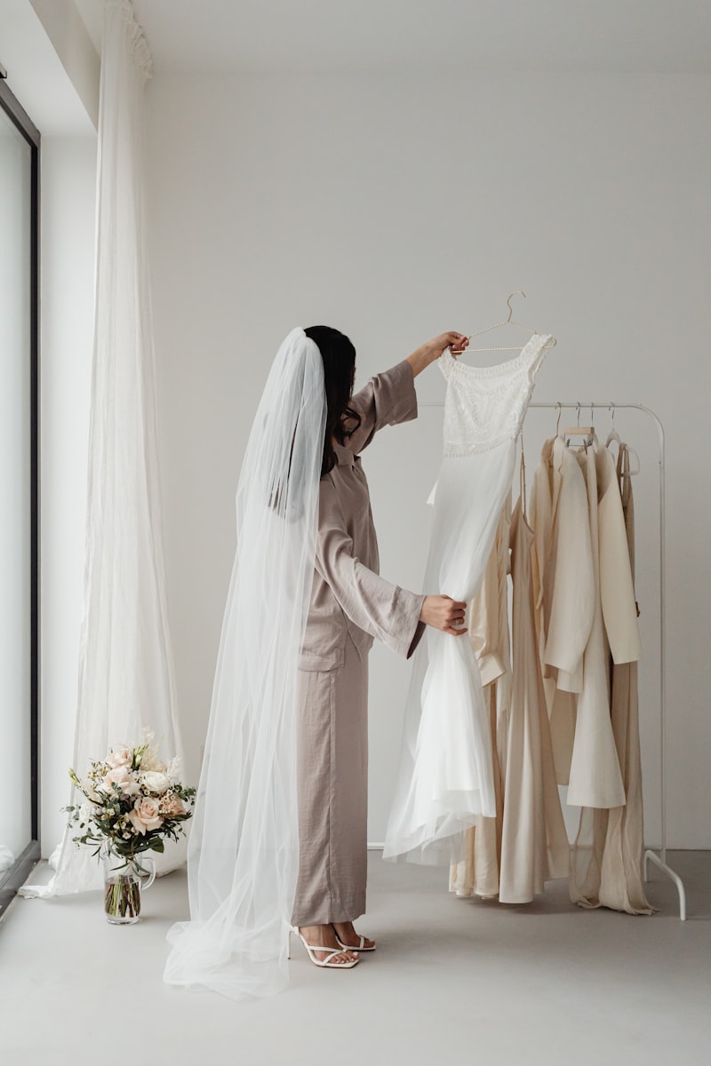 Unlocking the Secrets of Optimal Purchasing Times in Bridal Fashion