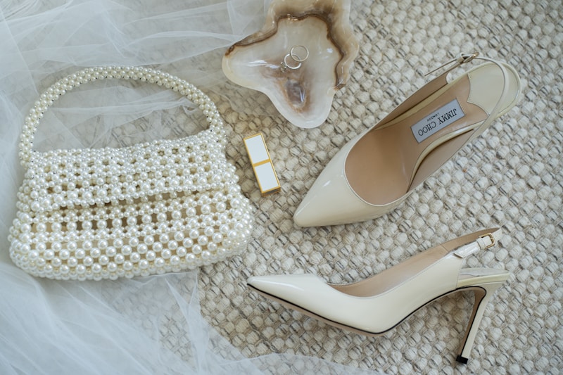 Building a Comprehensive Bridal Service: Accessories Included